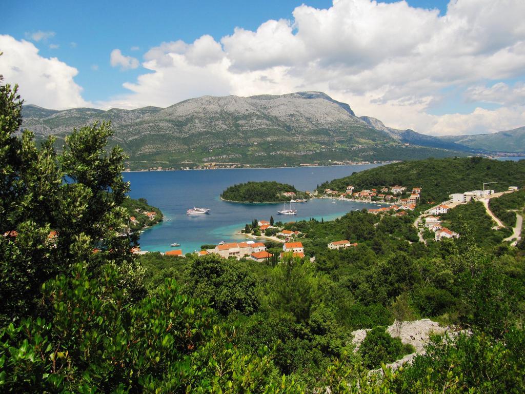Apartmans And Rooms Dunjini Dvori Korčula Eksteriør billede